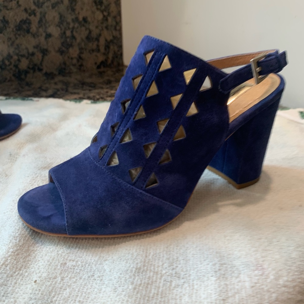 Halogen Chunky Heeled Sandals